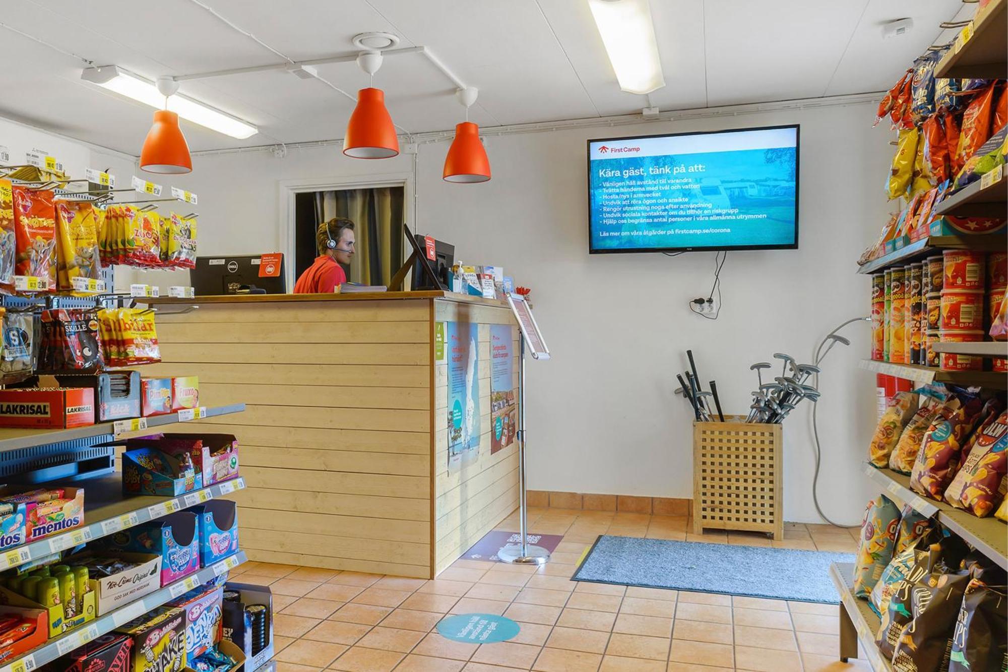First Camp Karlstorp-ハルムスタッド エクステリア 写真